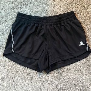 Short Adidas Athletic Shorts